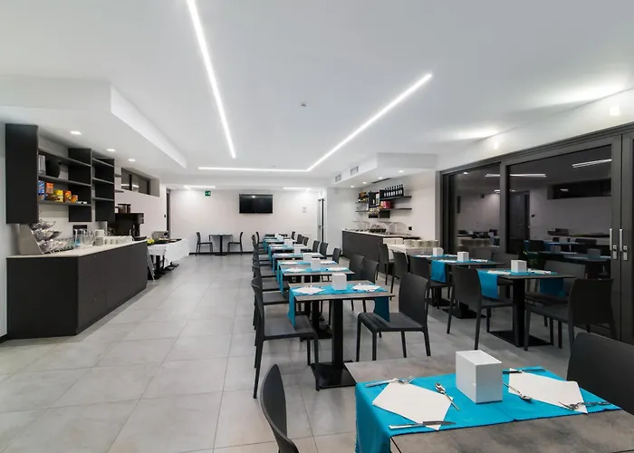 Hotel Domaso דומאסו