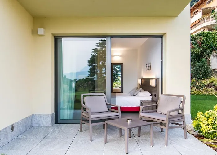 Hotel Domaso דומאסו